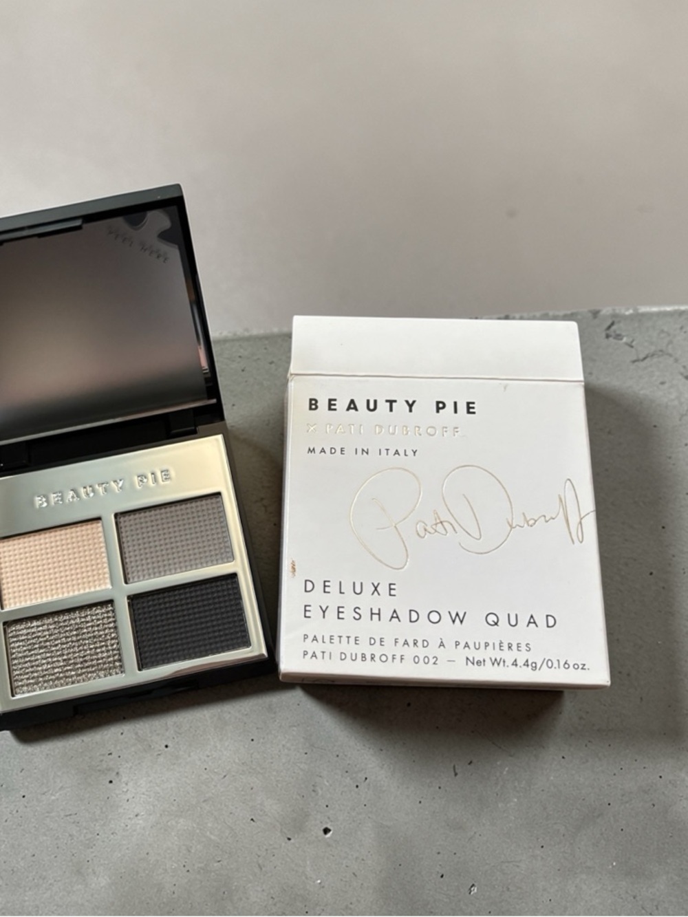 Beauty Pie (Italy) Deluxe Eyeshadow Quad - Neutral Gray Palette - $64 retail